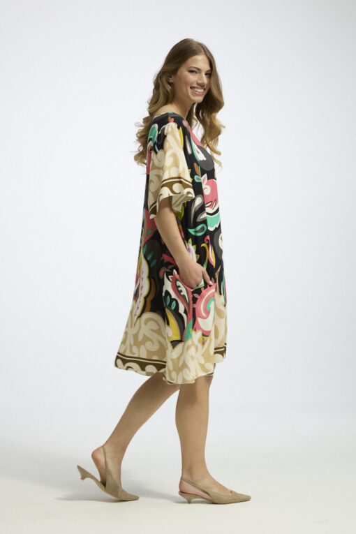 Erna viskoosimekko - graafinen paisley - Image 2