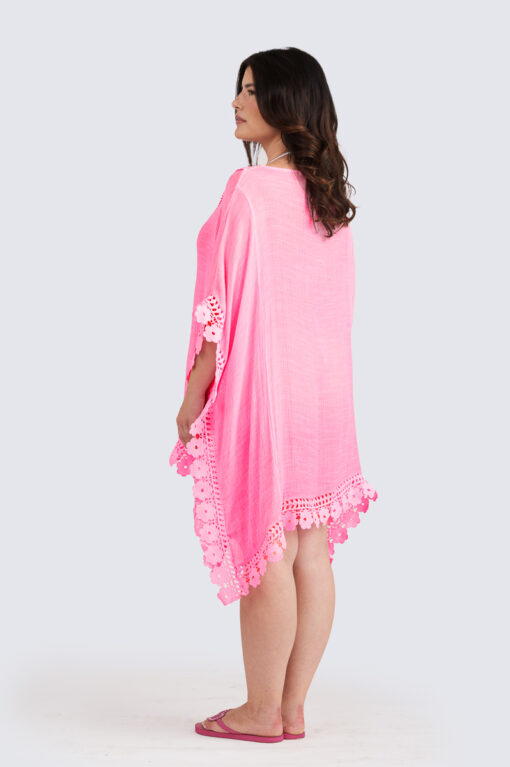 Flower Edge poncho - pinkki - Image 3