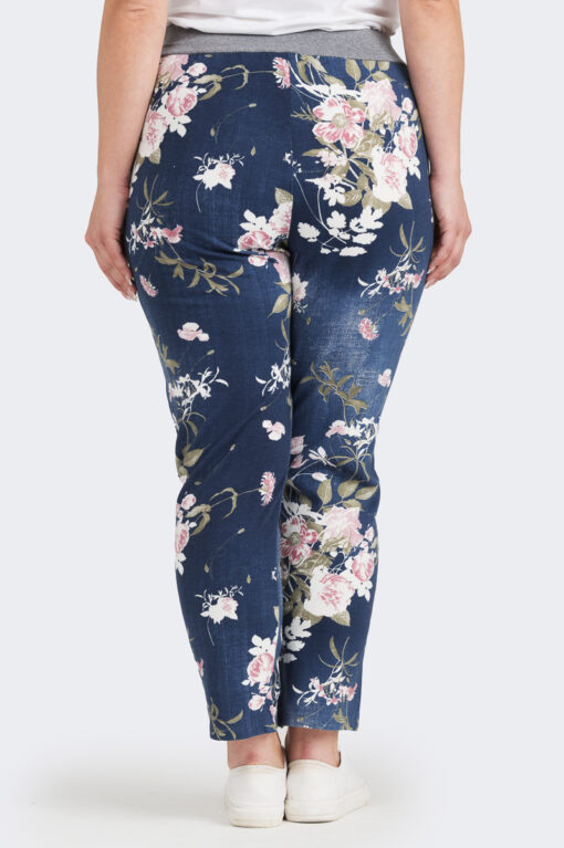 Elsa kukkahousut - tummansininen - M/L - Image 3
