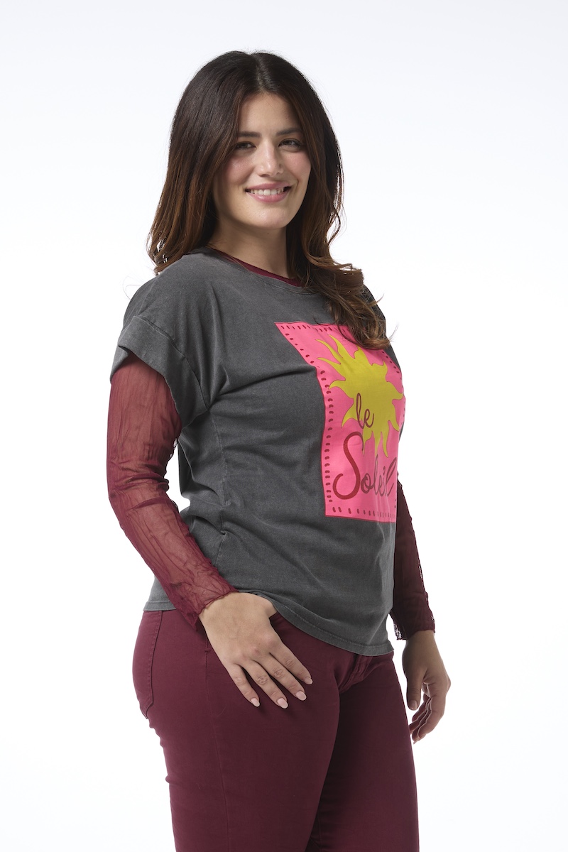 T-paita kuviolla - le Soleil - Image 2