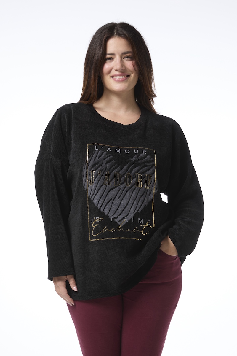 Jadome college - musta