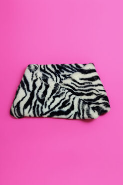 Tiikeri tuubikauluri - mustavalkoinen