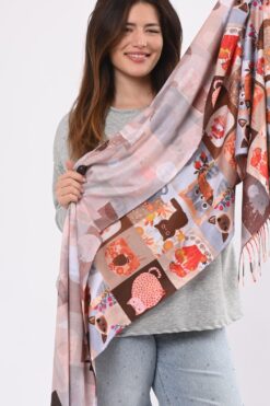 Kissoja shaalissa - ruskea