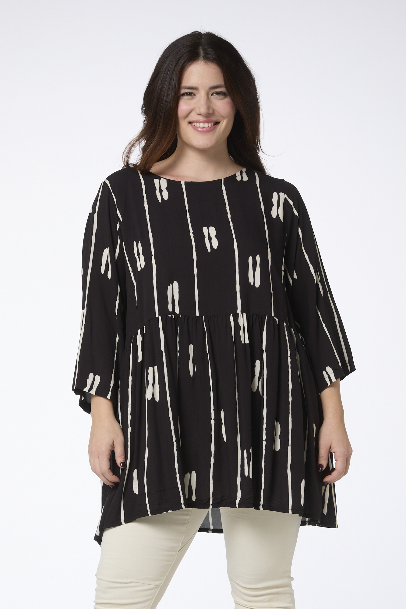 Valerie tunika - mustavalkoinen - viivakuosi