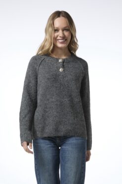 Roomaneule timanttinappi - tumma harmaa