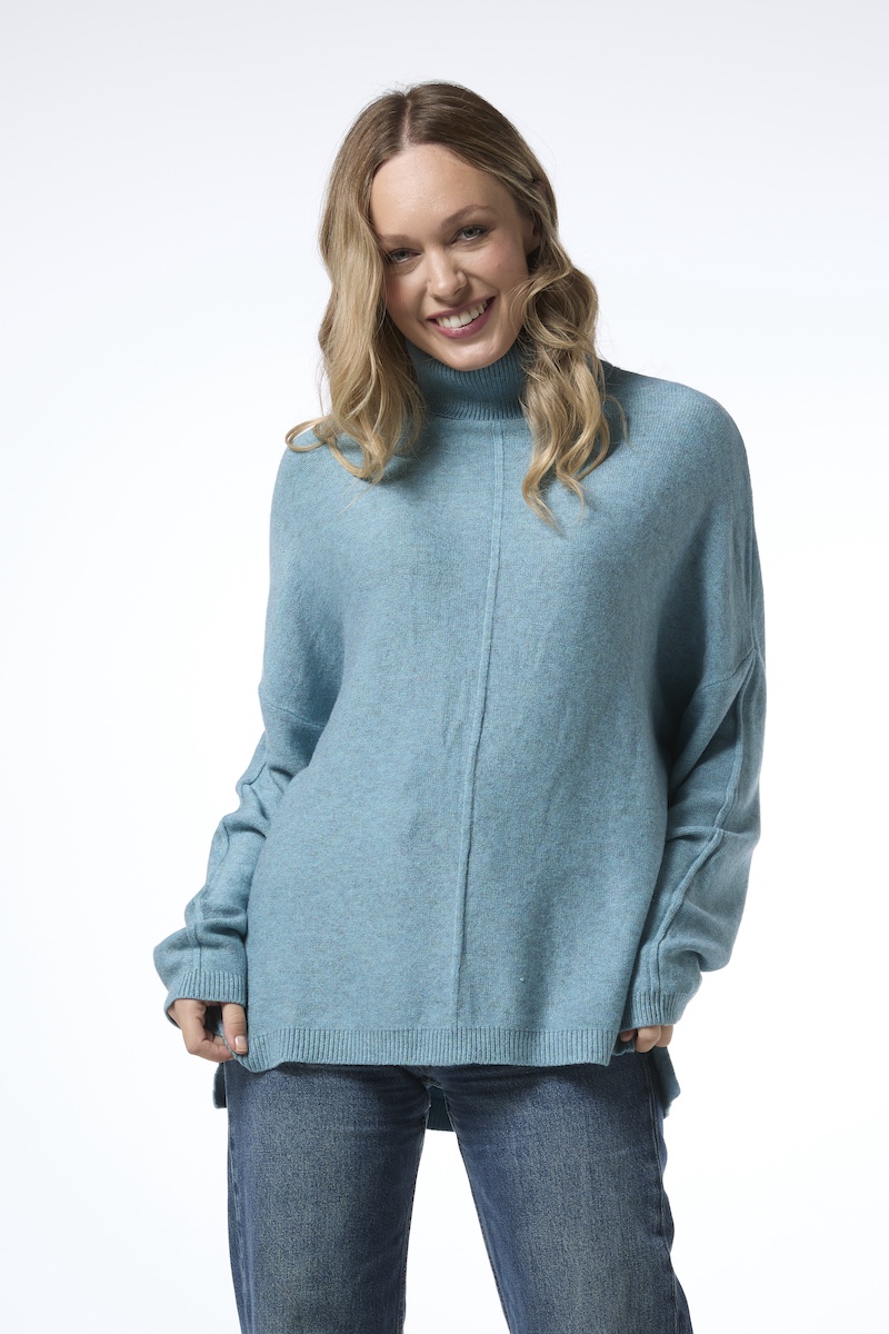 Anette pooloneule - vaaleansininen