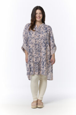 Satu pitkä paitis - vaalea roosa