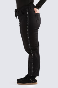 Housut niiteillä - musta