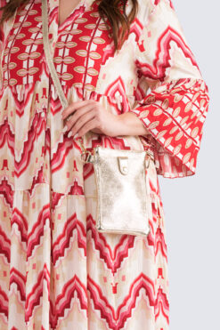 Iso kännykkälaukku - kulta