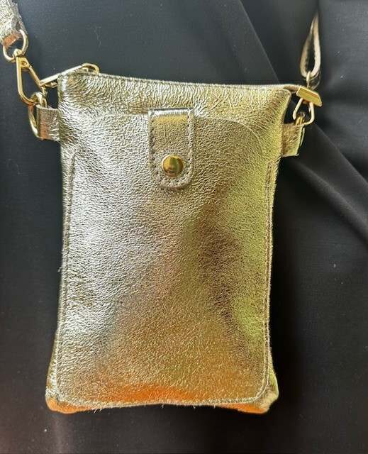 Iso kännykkälaukku - kulta