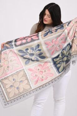 Happy flower - nutria