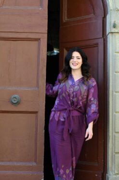 Pellavapusero  kukka- luumu