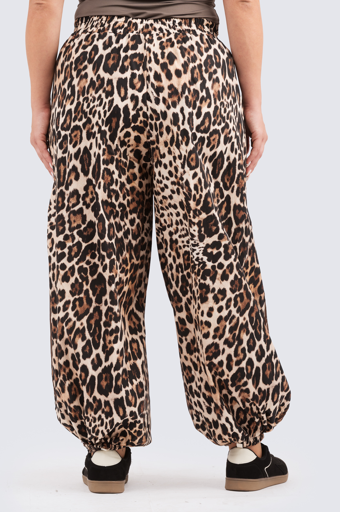 Housu baggy-Leopardi - Image 3